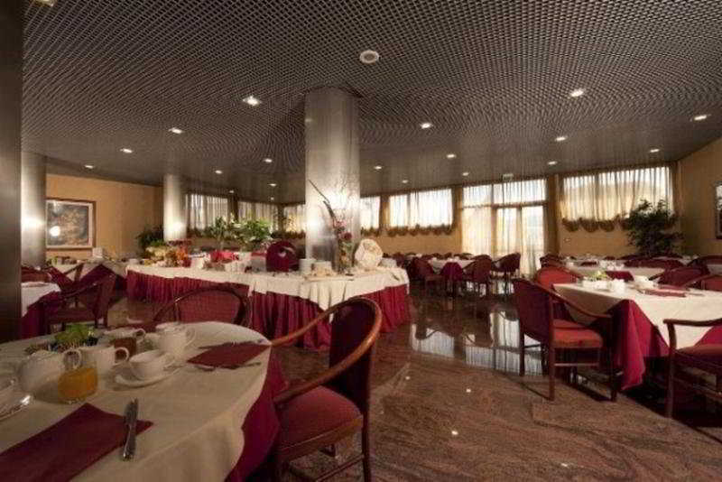 Hotel&Residence Castelli Montecchio Maggiore Ristorante foto
